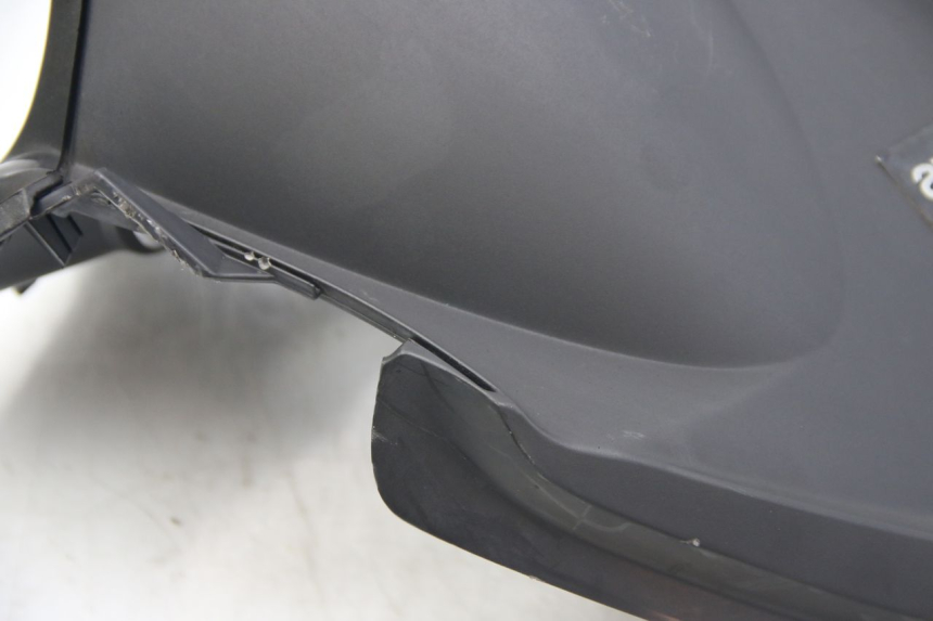 photo de CONTAGIRI CONTOURING APRILIA ATLANTIC 500 (2002 - 2003) - Zoom sullo stato d'uso