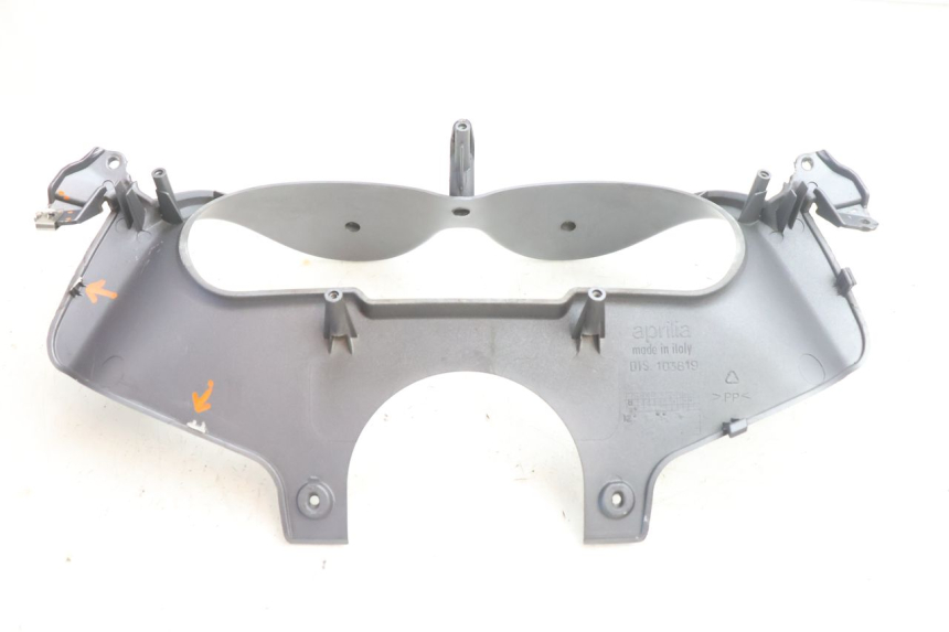 photo de CONTACHILOMETRI CARENA APRILIA ATLANTIC S 125 (2010 - 2013) - Primo piano tecnico