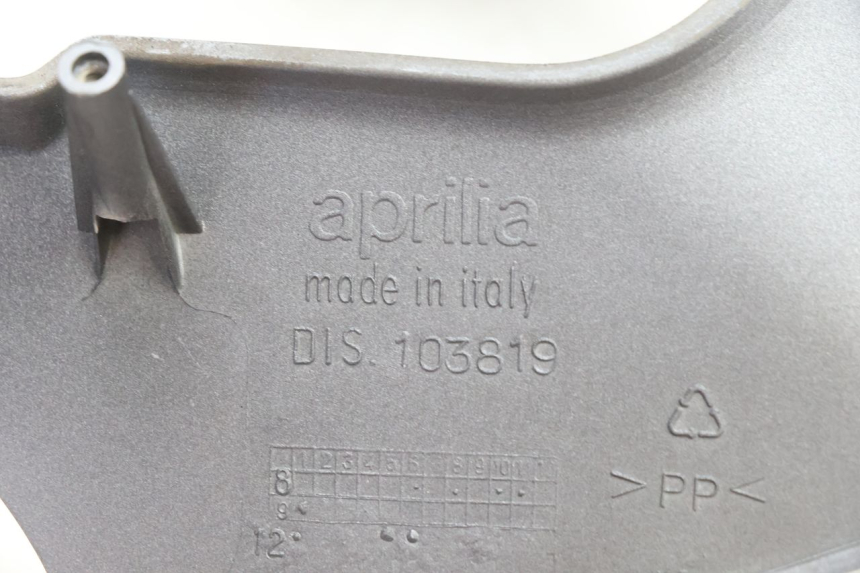 photo de CONTACHILOMETRI CARENA APRILIA ATLANTIC S 125 (2010 - 2013) - Marcature e riferimenti originali