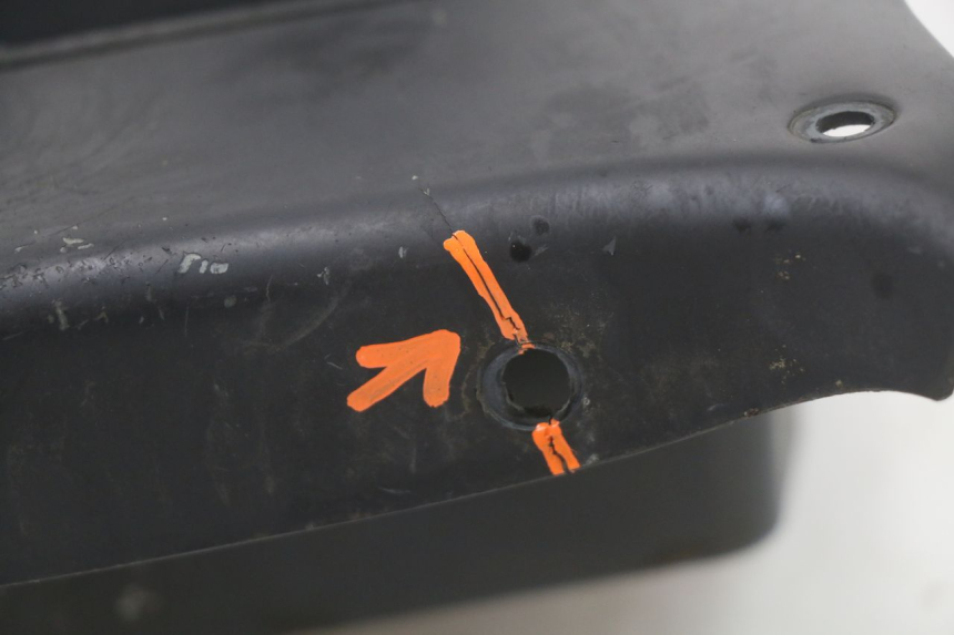 photo de CONTACHILOMETRI CARENA BMW C1 125 (2000 - 2003) - Dettagli dei punti di fissaggio