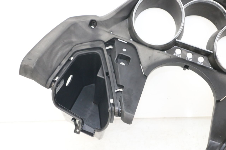 photo de CONTACHILOMETRI CARENA KYMCO DINK STREET ABS 125 (2011 - 2018) - Stato della superficie e materiale