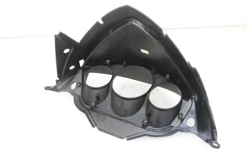 photo de Cornice del contachilometri PEUGEOT ELYSTAR 125 (2002 - 2007) - Dettaglio del componente