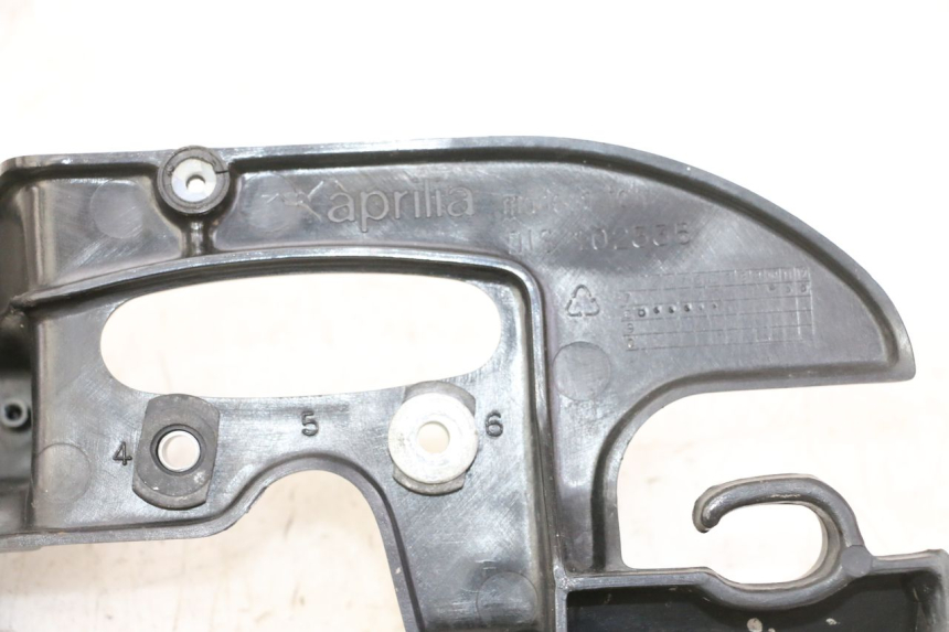 photo de CONTACHILOMETRI CARENA APRILIA ETX 125 (1998 - 2002) - Altra angolazione