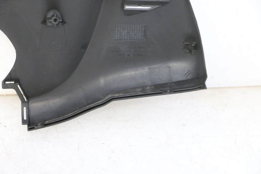 photo de CRUSCOTTO HONDA FES S-WING SWING ABS 125 (2007 - 2015) - Marcature e riferimenti originali