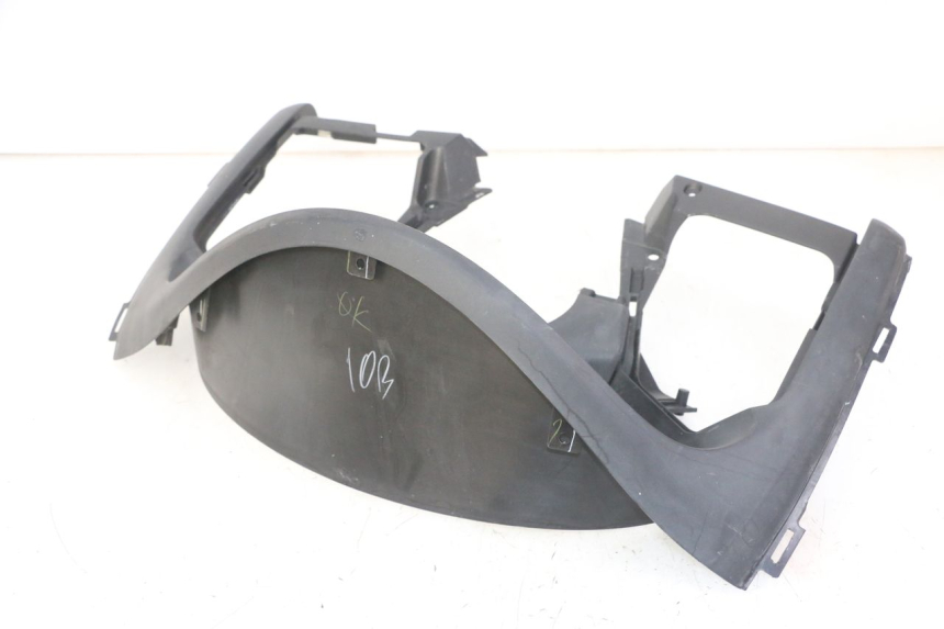 photo de CONTACHILOMETRI CARENA HONDA FORZA ABS 300 (2013 - 2017) - Dettagli dei punti di fissaggio