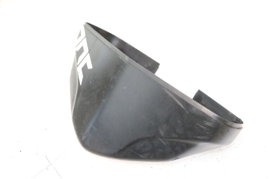 photo de CONTACHILOMETRI CARENA SUZUKI GSR 600 (2005 - 2012) - Primo piano tecnico