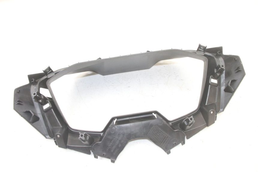 photo de CONTACHILOMETRI CARENA HONDA FORZA 125 (2021 - 2025) - Primo piano tecnico