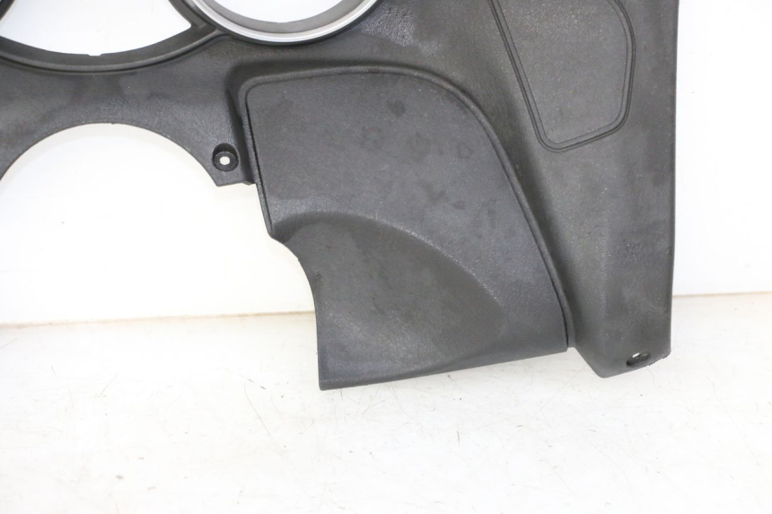 photo de CONTACHILOMETRI CARENA PIAGGIO MP3 LT 300 (2010 - 2016) - Focus sulla struttura