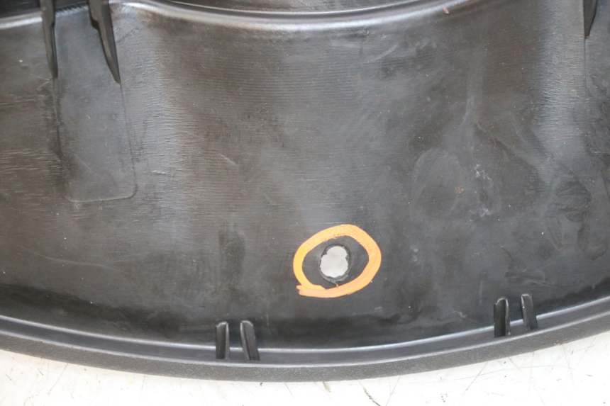 photo de CONTACHILOMETRI CARENA PIAGGIO MP3 RL 250 (2006 - 2010) - Primo piano tecnico