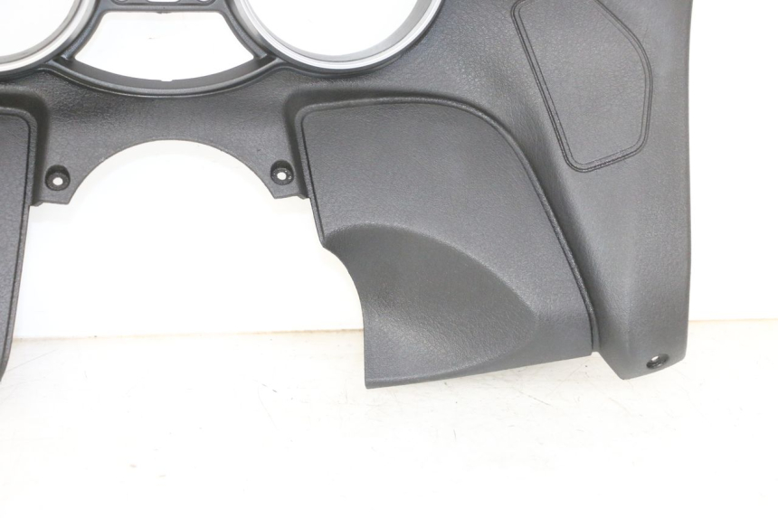 photo de CONTACHILOMETRI CARENA PIAGGIO MP3 RL 250 (2006 - 2010) - Altra vista dell'articolo