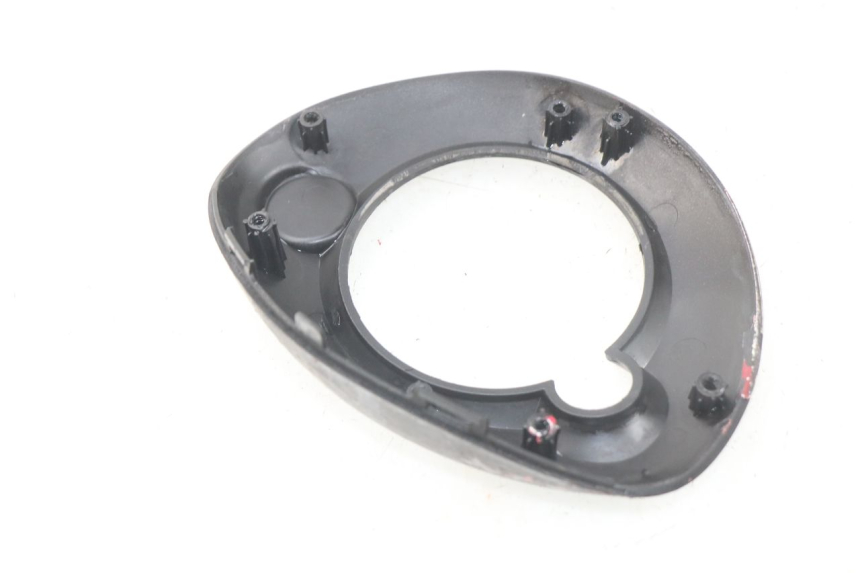 photo de Cornice del contachilometri MBK OVETTO ONE 2T 50 (2013 - 2017) - Altra angolazione