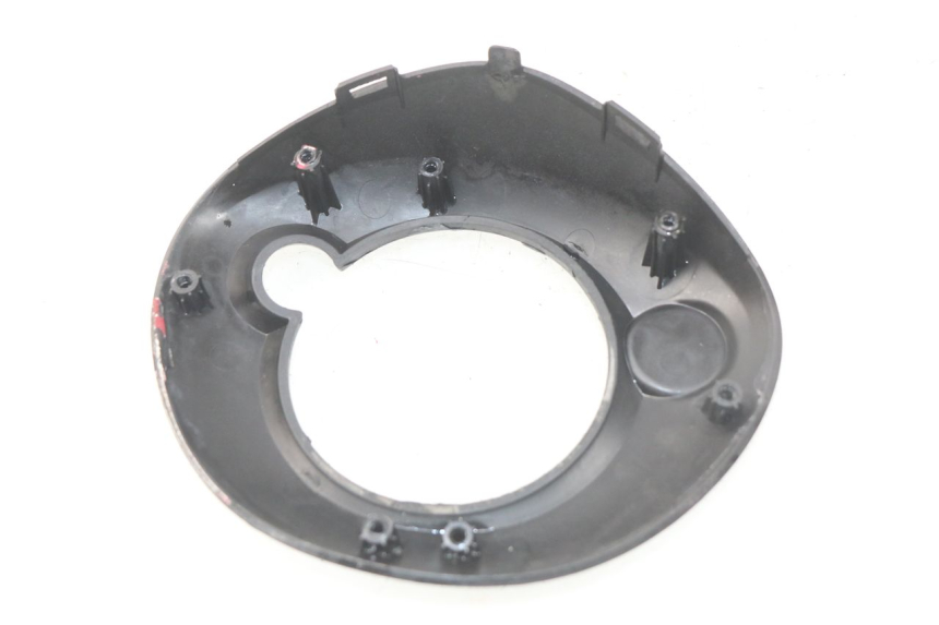 photo de Cornice del contachilometri MBK OVETTO ONE 2T 50 (2013 - 2017) - Primo piano tecnico