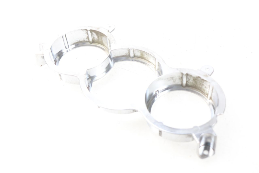 photo de Cornice del contachilometri PEUGEOT SATELIS 300 (2012 - 2015) - Zoom sullo stato d'uso