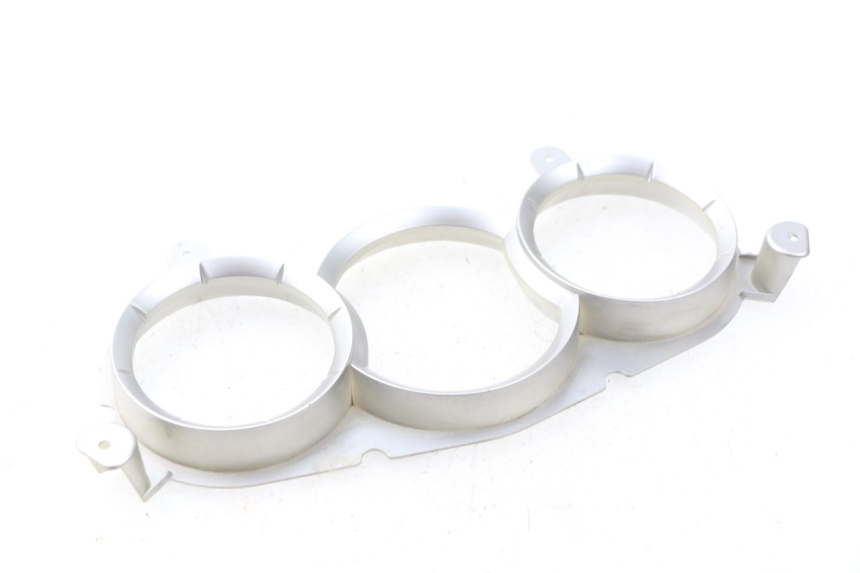 photo de Cornice del contachilometri PEUGEOT SATELIS 125 (2013 - 2018) - Zoom sullo stato d'uso