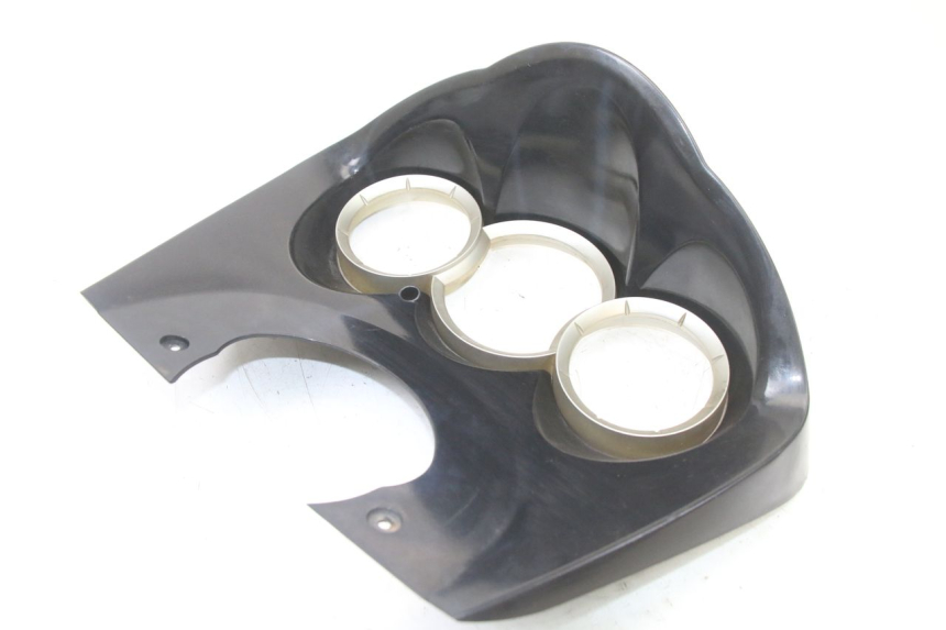 photo de Cornice del contachilometri PEUGEOT SATELIS 125 (2013 - 2018) - Zoom sullo stato d'uso