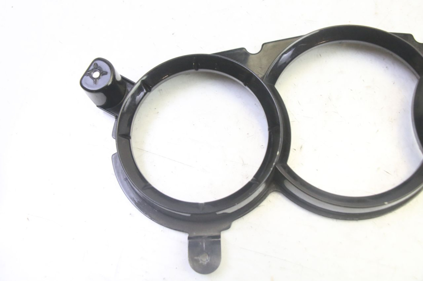 photo de Cornice del contachilometri PEUGEOT SATELIS 125 (2013 - 2018) - Dettaglio del componente