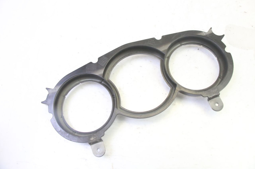 photo de Cornice del contachilometri PEUGEOT SATELIS 125 (2013 - 2018) - Primo piano tecnico