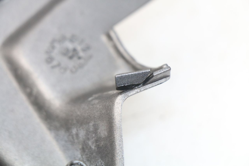 photo de Cornice del contachilometri PEUGEOT SC 50 (1988 - 1992) - Dettaglio del componente