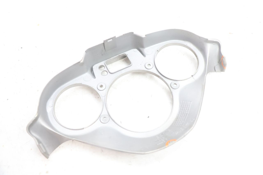 photo de CONTACHILOMETRI CARENA APRILIA SCARABEO GT 125 (1999 - 2007) - Zoom sullo stato d'uso