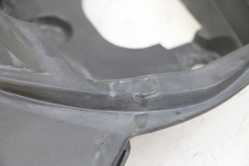 photo de Cornice del contachilometri SUZUKI GSX F GSXF 650 (2007 - 2015) - Dettaglio del componente