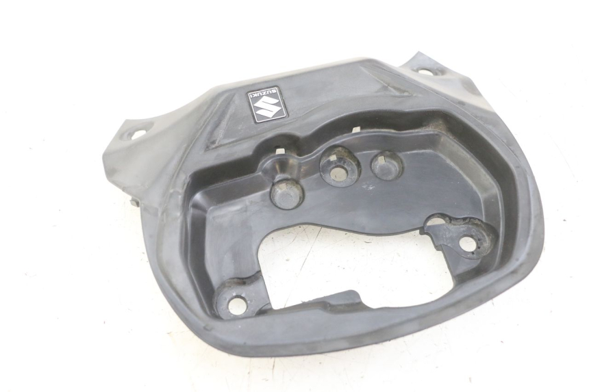 photo de Cornice del contachilometri SUZUKI GSX F GSXF 650 (2007 - 2015) - Stato della superficie e materiale