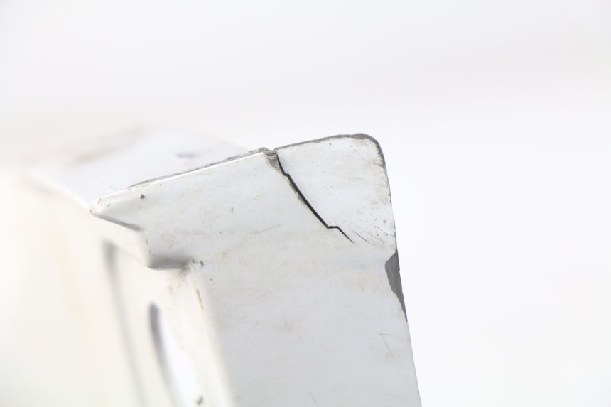 photo de Cornice del contachilometri PEUGEOT SX 80 (1986 - 1995) - Zoom sullo stato d'uso