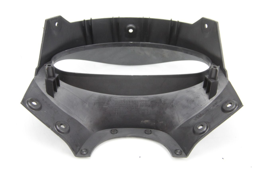 photo de Cornice del contachilometri SUZUKI UC EPICURO 125 (1999 - 2003) - Altra angolazione