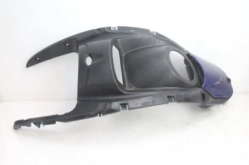 photo de CONTACHILOMETRI CARENA YAMAHA WAVE RUNNER GP R 1200 (2000 - 2003) - Primo piano tecnico