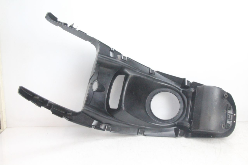 photo de CONTACHILOMETRI CARENA YAMAHA WAVE RUNNER GP R 1200 (2000 - 2003) - Dettagli dei punti di fissaggio
