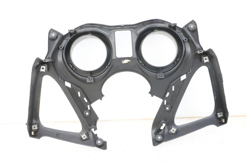 photo de CONTACHILOMETRI CARENA YAMAHA X-MAX XMAX ABS 250 (2010 - 2014) - Primo piano tecnico