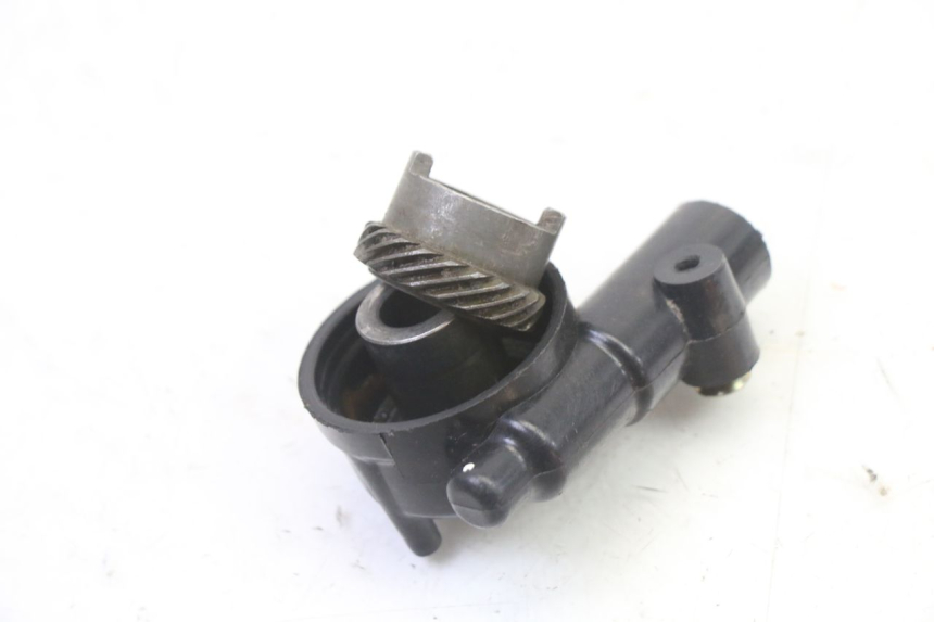 photo de ENTRATORE CONTACHILOMETRI KYMCO AGILITY 4T 50 (2005 - 2018) - Primo piano tecnico