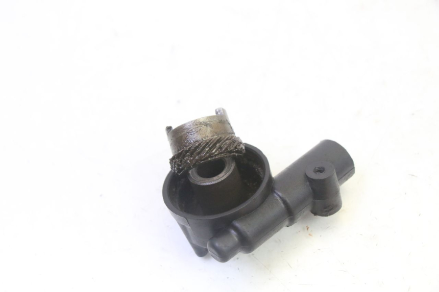 photo de ENTRATORE CONTACHILOMETRI KYMCO AGILITY 4T 50 (2005 - 2018) - Primo piano tecnico