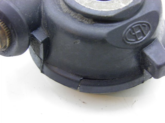 photo de TACHIMETRO RINVIO APRILIA LEONARDO ST 250 (2002 - 2005) - Dettaglio del componente