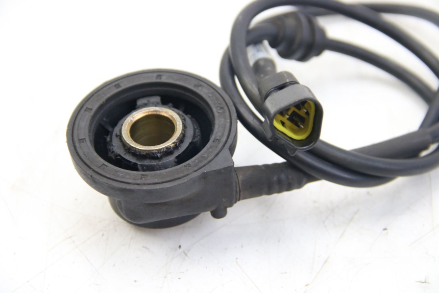 photo de ENTRATORE CONTACHILOMETRI PEUGEOT CITYSTAR AIR 125 (2014 - 2017) - Zoom sullo stato d'uso