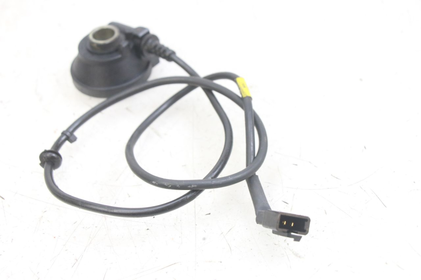 photo de ENTRATORE CONTACHILOMETRI GILERA DNA 50 (2000 - 2007) - Altra angolazione