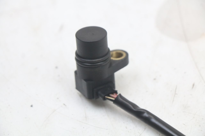 photo de TACHIMETRO RINVIO YAMAHA FZ1 FAZER 1000 (2007 - 2009) - Primo piano tecnico