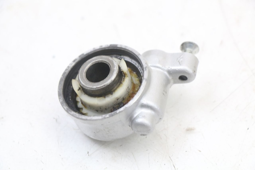 photo de TACHIMETRO RINVIO HONDA NES AROBASE 125 (2000 - 2003) - Primo piano tecnico