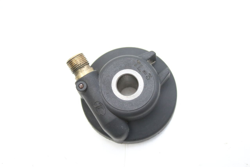 photo de ENTRATORE CONTACHILOMETRI PEUGEOT KISBEE 4T 50 (2010 - 2017) - Zoom sullo stato d'uso