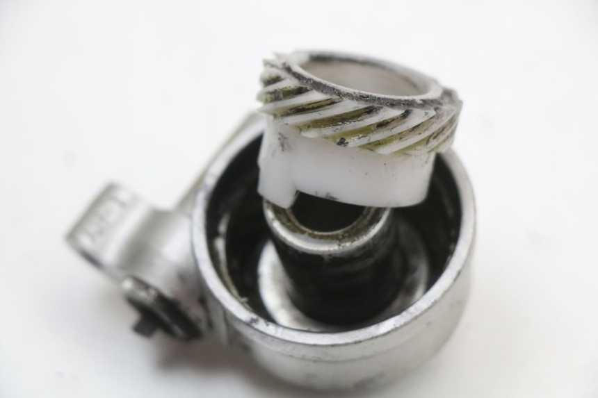 photo de Trasmettitore contachilometri SYM MIO 50 (2005 - 2010) - Altra angolazione