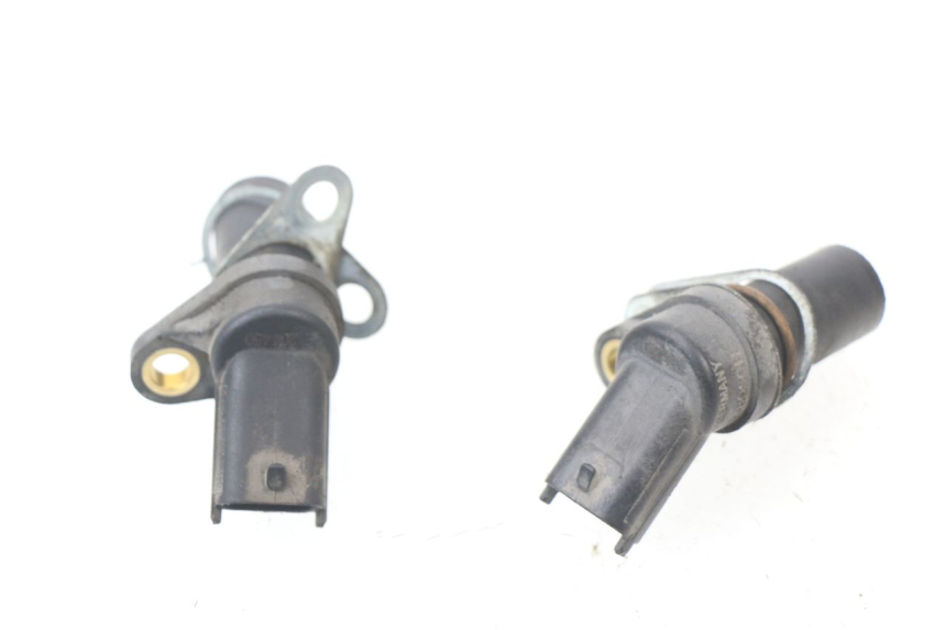 photo de ENTRATORE CONTACHILOMETRI PIAGGIO MP3 500 (2011 - 2015) - Dettaglio del componente