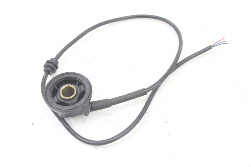 photo de ENTRATORE CONTACHILOMETRI PEUGEOT CITYSTAR 50 (2013 - 2017) - Altra angolazione