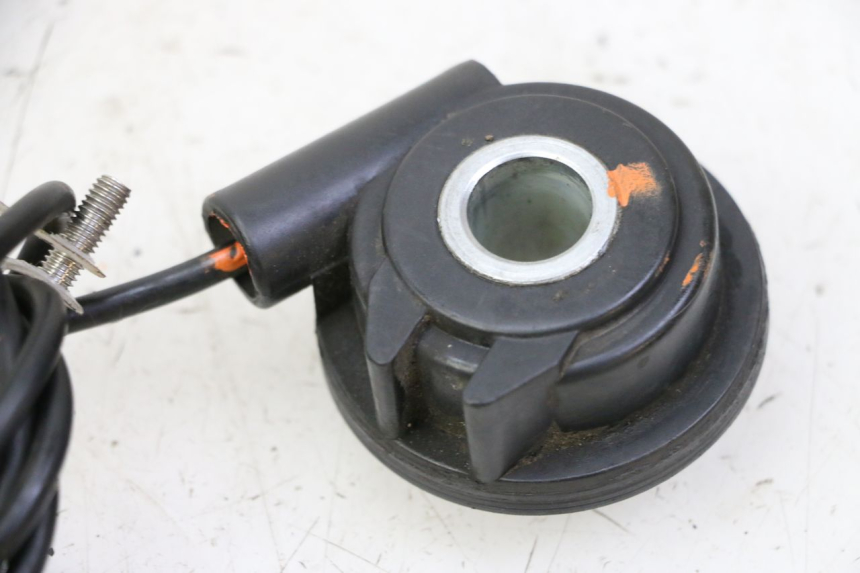 photo de TACHIMETRO RINVIO MAG POWER R-STREET 50 (2016 - 2025) - Primo piano tecnico