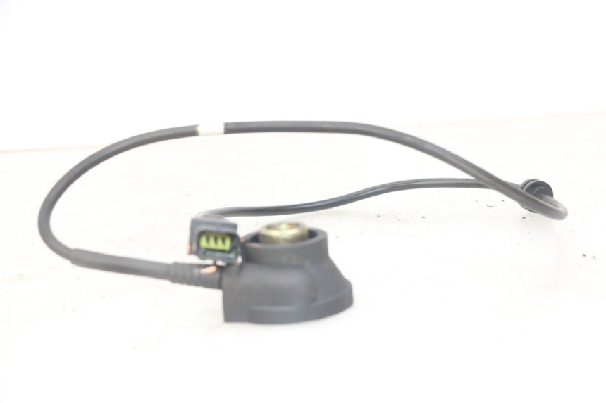 photo de TACHIMETRO RINVIO PEUGEOT SATELIS COMPRESSOR K15 125 (2006 - 2009) - Altra angolazione