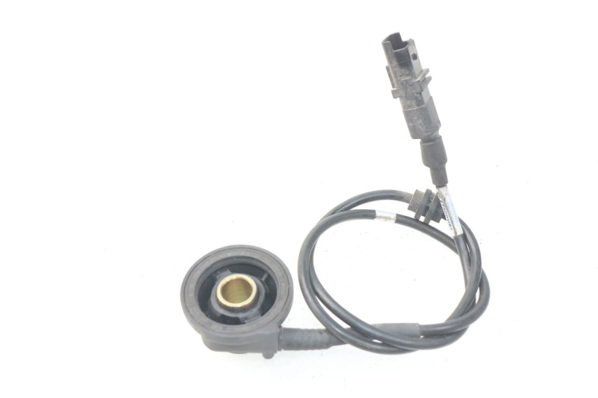 photo de TACHIMETRO RINVIO PEUGEOT SATELIS 300 (2012 - 2015) - Primo piano tecnico