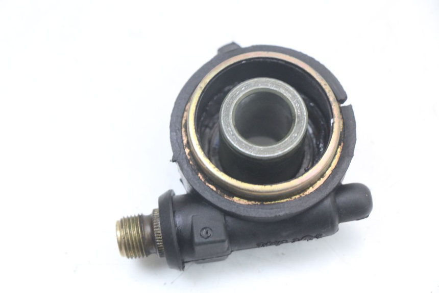 photo de TACHIMETRO RINVIO APRILIA SCARABEO GT 125 (1999 - 2007) - Zoom sullo stato d'uso