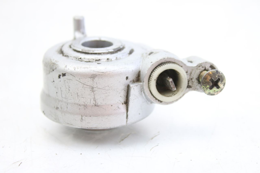 photo de ENTRATORE CONTACHILOMETRI KYMCO SENTO 100 (2008 - 2013) - Dettagli dei punti di fissaggio