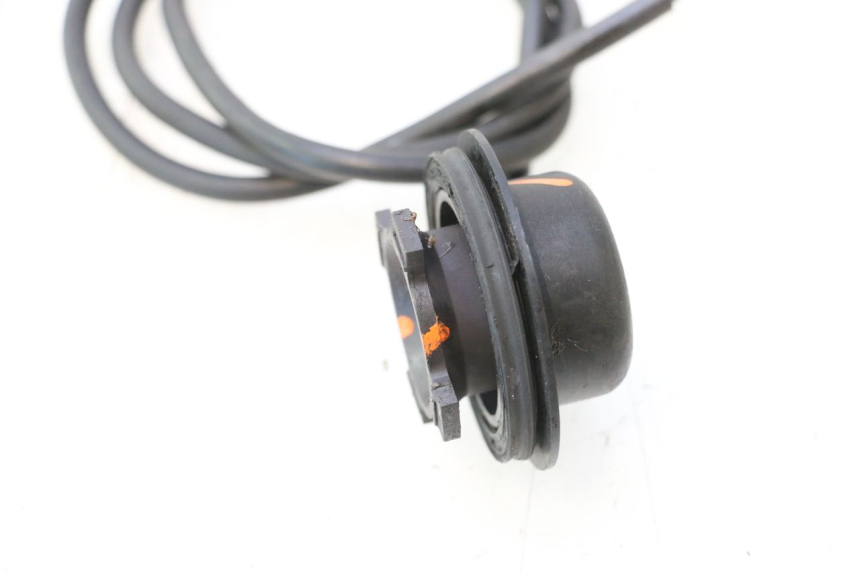 photo de TACHIMETRO RINVIO SUZUKI SV S 650 (2003 - 2009) - Dettaglio del componente