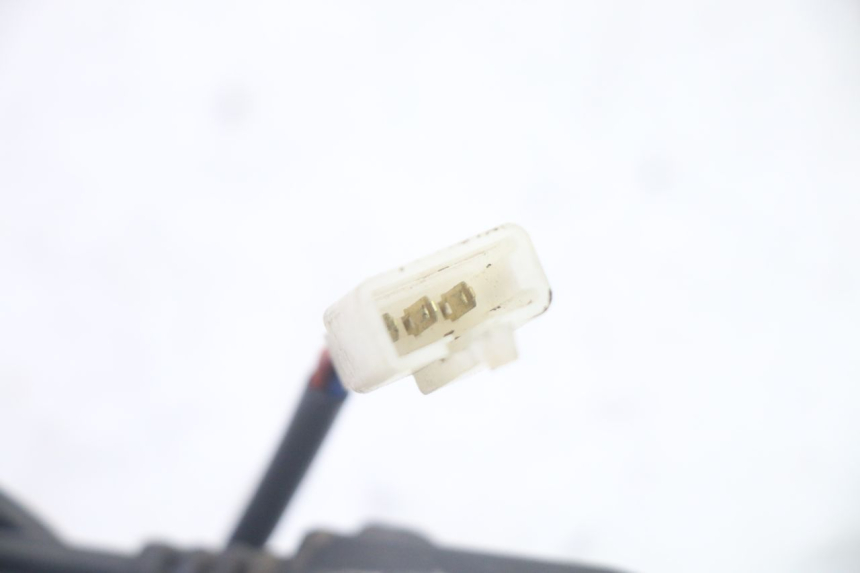 photo de TACHIMETRO RINVIO YAMAHA TZR 50 (2008 - 2016) - Dettagli dei punti di fissaggio