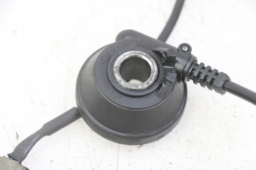 photo de ENTRATORE CONTACHILOMETRI YAMAHA XMAX X-MAX 125 (2006 - 2009) - Zoom sullo stato d'uso