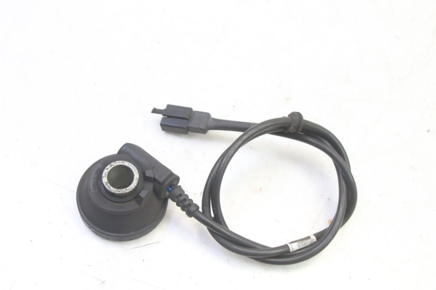 photo de ENTRATORE CONTACHILOMETRI PIAGGIO X9 EVOLUTION 125 (2003 - 2007) - Altra angolazione